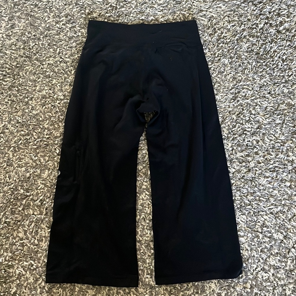 Lululemon Crop Patterned Pants